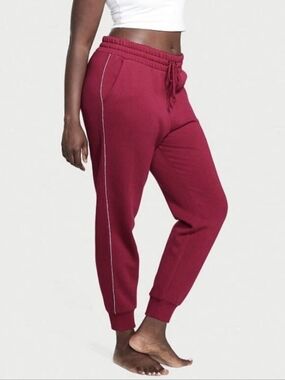 BLING Victoria's Secret Fuschia Pink Bling Rhinestone Sweatpants